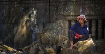 (cf变异宝贝内裤:哪种颜色款式最抢眼呢)CF变异宝贝内裤:哪种颜色款式最抢眼？