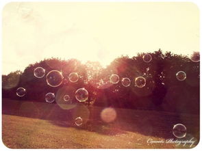 享受快乐时光：畅快饮泡泡，让你心情变得快乐起来